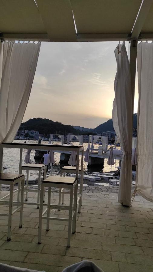 Villa Vele Herceg Novi Buitenkant foto